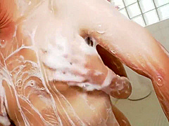 日本泡泡浴Japanese Bubble Bath