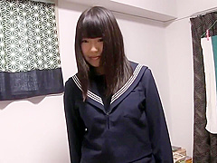 むっちりコスプレ女子を自宅で脱がして撮影 あいみ