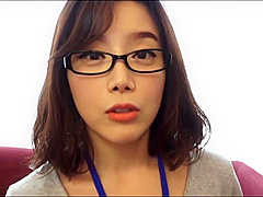 KOREAN (Scene 1) This Brilliant Science Student Korean Beauty Gave Up On Becoming An Idol And Is Going To Korean University Grad School And Now Making Her Unbelievable AV Debut!