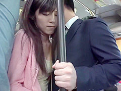 Ricas y Tetonas Japonesas Cogidas En El Bus