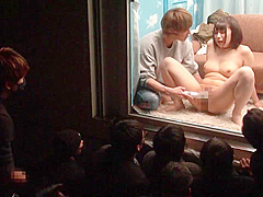 SDMM-024 パワーアップ！逆転マジックミラー号 「素人娘たちの大胆SEXを生で見たくないですか？」大人数に見られているとは知らずに激イキ姿を大胆に披露！ パート2