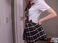 Japanese School Girls Short Skirts Vol 44 - Akina Hara
