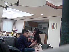 Okax-710 A Sexless Married Woman Is Attacked