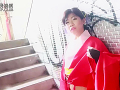 国产剧情jvid 银魂全裸色诱幻想崩坏神乐 Cos