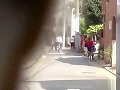 Naughty Asians pissing outdoors