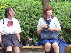 Naughty Asians pissing outdoors