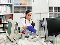 上条藍【かみじょうあい】 なんでもヤッちゃうスーパー派遣社員～卑猥な業務もお手のもの！～ - 上条藍