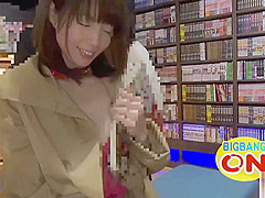 SVDVD-609 羞恥！野外腰砕け！