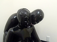 Miraidouga - Balloon & Gas Mask Respiratory Control & S