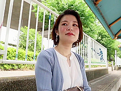 Hot Asian Milf Amateur Xxx Clip