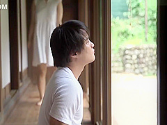 帰省して久々に会った〇と親には内緒の中出し性交 浅田結梨