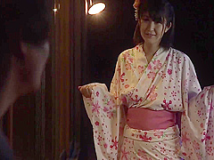 帰省して久々に会った〇と親には内緒の中出し性交 浅田結梨