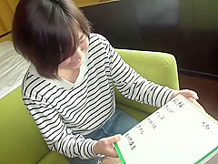 10- 01 The Structure Of Woman : Measuring Size Of Freaky Body Parts