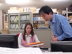 [lt20] Gun-852 Sailor Suit Mature Woman Incontinence Shame Waka Ninomiya