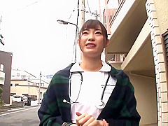 Nhung Y Ta Tri Benh Xuat Tinh Som - Suzu Yamai, Akari Mitani And Reika Hashimoto