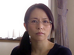 Sensual Asian Lesbians Make Love