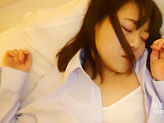 Cute Asian Teen Gets Creampied