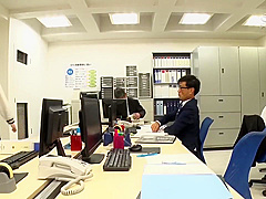 Fhd 早美れむ - 社内のバイト女子にセクハラしていたらエロい顔して援●交際を申し込まれた [gs-374