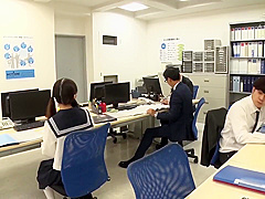 Fhd 早美れむ - 社内のバイト女子にセクハラしていたらエロい顔して援●交際を申し込まれた [gs-374