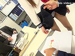 Fhd 早美れむ - 社内のバイト女子にセクハラしていたらエロい顔して援●交際を申し込まれた [gs-374