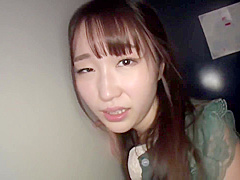 Amateur Asian Big Ass Dildoing