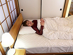 Japanese Grandma And Mom Take Young Cocks In Beds