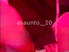 Smartphone personal shooting A blonde gal who feels like she's being attacked with .736