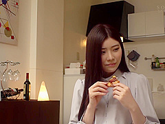 Stars-725 Her Too Perfect Erotic Body That Was Made For The First Time In A Sudden Guerrilla Downpour Was Discovered! I Cant Stand It Anymore And Rub My Breasts! - Reika Miki