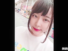 Smartphone personal shooting Peeling off the whites of my eyes w Ichahame happily with a busty beautiful girl .843