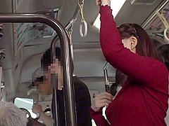 B3D2301- Wife with a big butt being mischievous by a molester on the bus
