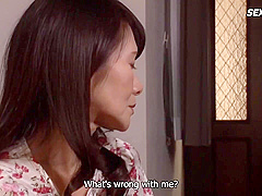 My Friends Mother Gets Wet Just From Kissing With Mari Aso