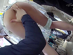 751 A Woman Who Continues Orgasm While Convulsing