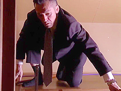 這麼好的姑娘就被猥瑣老頭糟蹋了！美女被強制中出