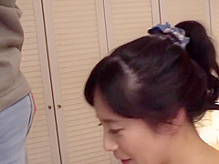 Asian Mom In Homemade Sex With Cumshot