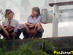 Japanese Eighteen Years Old Girl Babes Pee