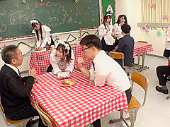 Huntb-633 3rd Year Class Cs School Festival Refreshmen