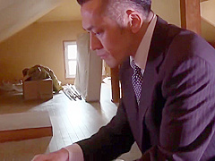 這麼好的姑娘就被猥瑣老頭糟蹋了！美女被強制中出