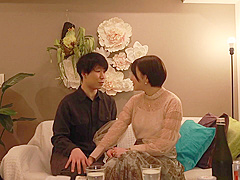 Ebwh-006 You Think Shes A Neat And Clean College Girl