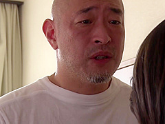 綾瀬麻衣子　高慢なメーカーの女性社員をヤリまくる