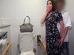 Japanese Woman With Big Breasts. She Gives A Blowjob Creampie Sex And Cums In Her Mouth In The Toilet. She Is Uncensored