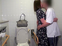 Japanese Woman With Big Breasts. She Gives A Blowjob Creampie Sex And Cums In Her Mouth In The Toilet. She Is Uncensored