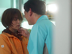 紗倉まな　人妻がセクハラされたくてコンビニでバイトする