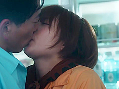 紗倉まな　人妻がセクハラされたくてコンビニでバイトする