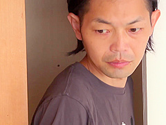 BaC0306-A son-in-law plays a prank on his wife's sexy mother while she takes a nap because she is lustful.