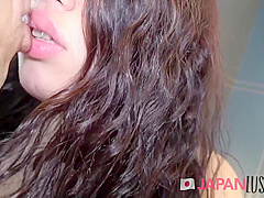 Japanese teen 18+ Drips With Squirt For Toys And Sex