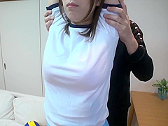 Kagp-016 ママさんハレー弱小チームのコーチをすることになった僕はハイレクフルマからはみ出すムチムチの巨尻巨乳を