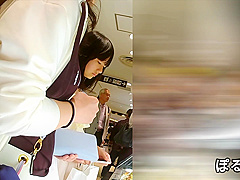 Japanese upskirt 002