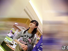 Japanese upskirt 002