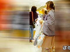 Japanese upskirt 002