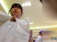 Japanese upskirt 004
